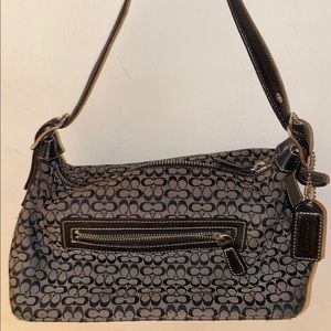 Vintage Coach shoulder purse